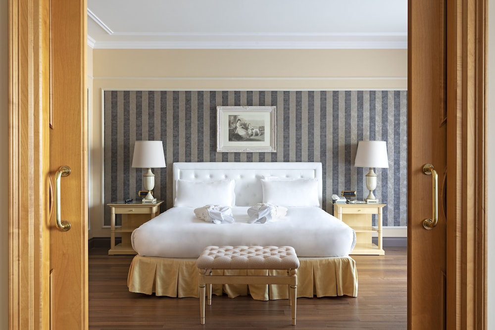 Royal Hotel Carlton - zdjęcie 4