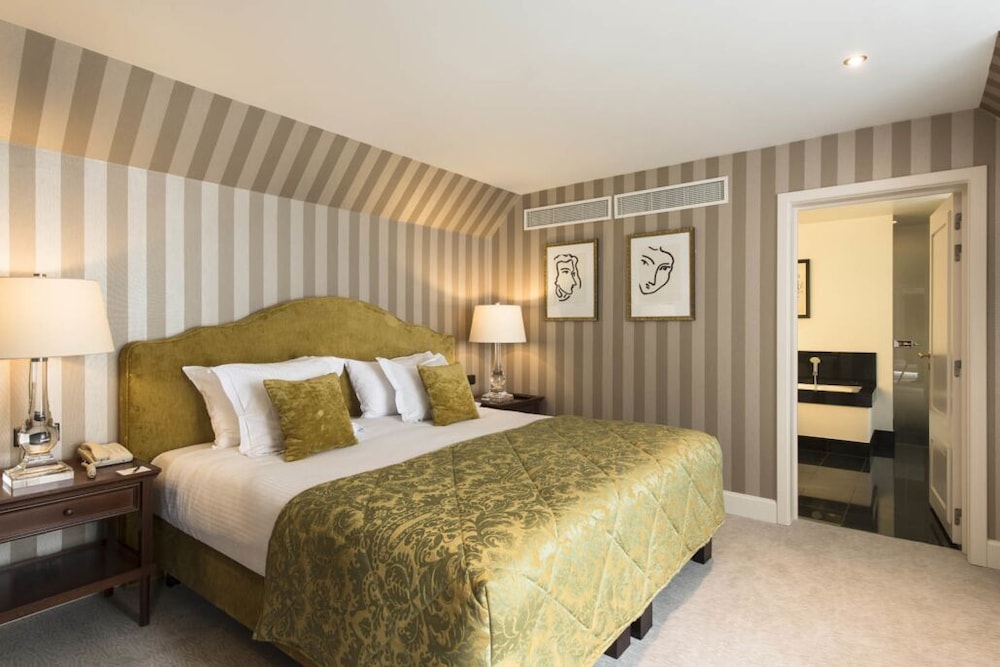 Dukes’ Palace – by Dukes’ Hotel Collection — Hotel rooms in Bruges, Flanders