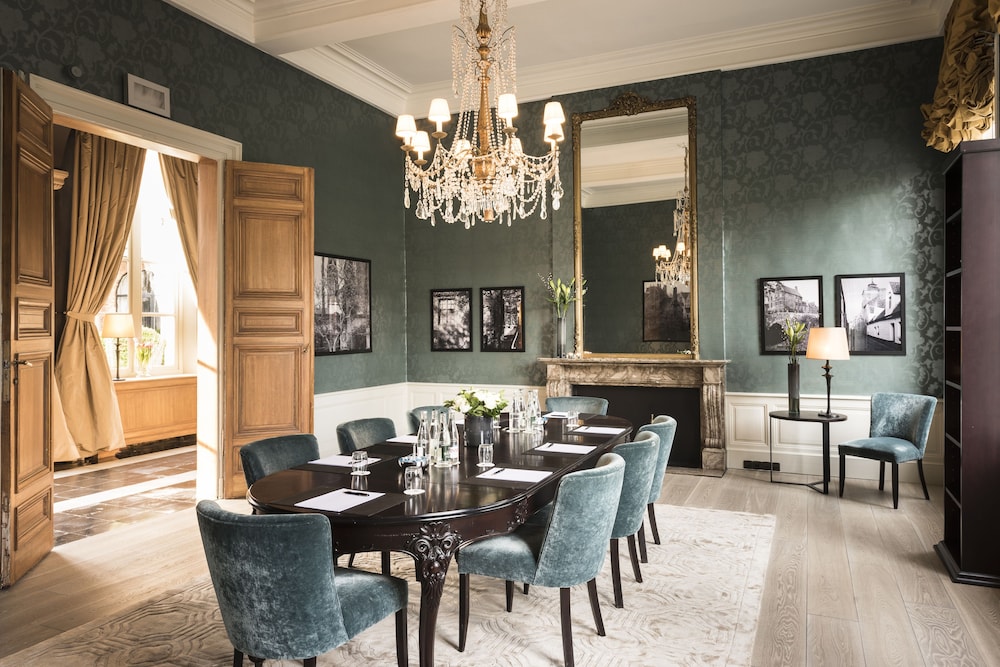 Dukes’ Palace – by Dukes’ Hotel Collection — Restaurant & bars in Bruges, Flanders