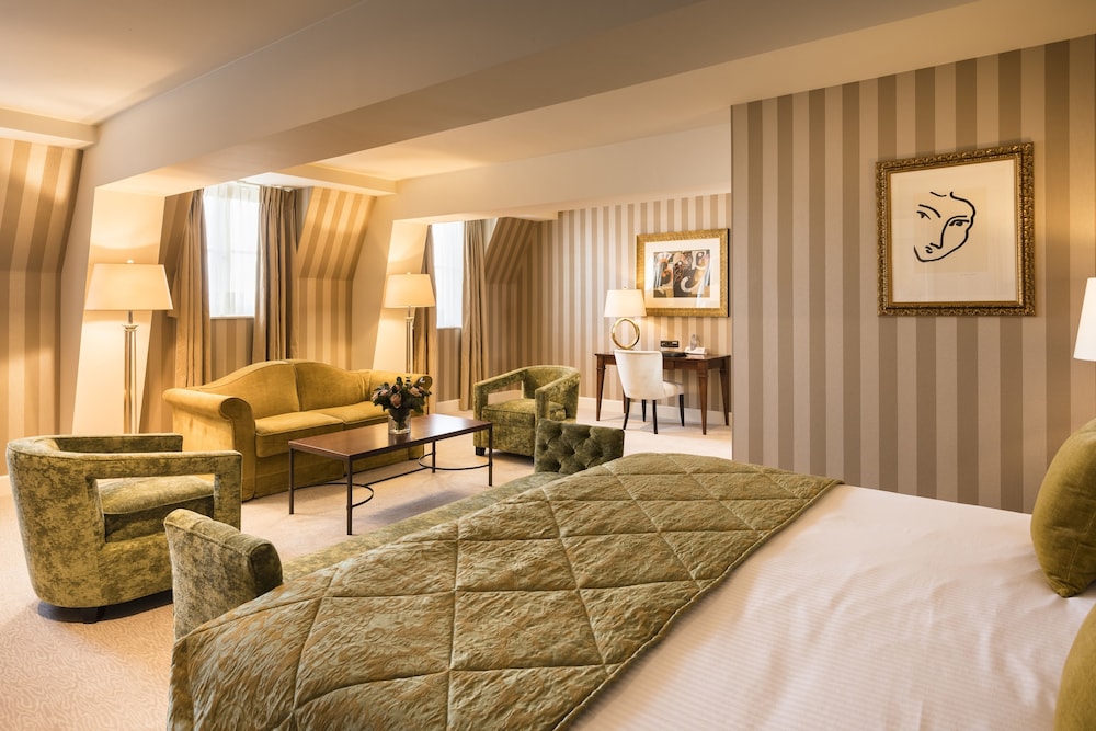 Dukes’ Palace – by Dukes’ Hotel Collection — Hotel rooms in Bruges, Flanders