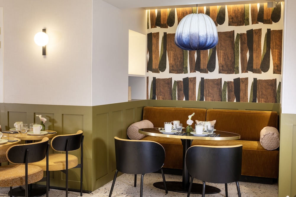 Hotel Brady – Gare de l’Est — Restaurant & bars in Paris, Ile-de-France