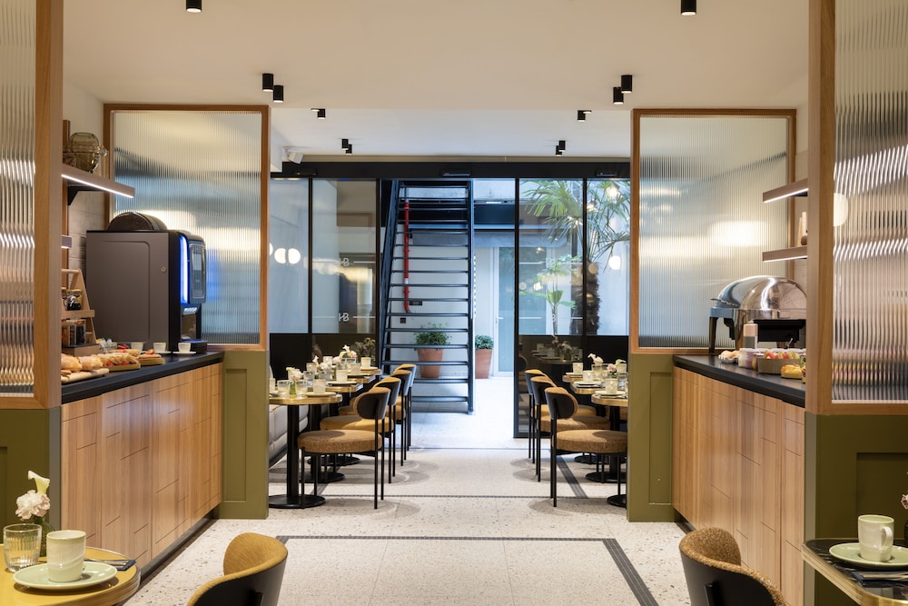 Hotel Brady – Gare de l’Est — Restaurant & bars in Paris, Ile-de-France