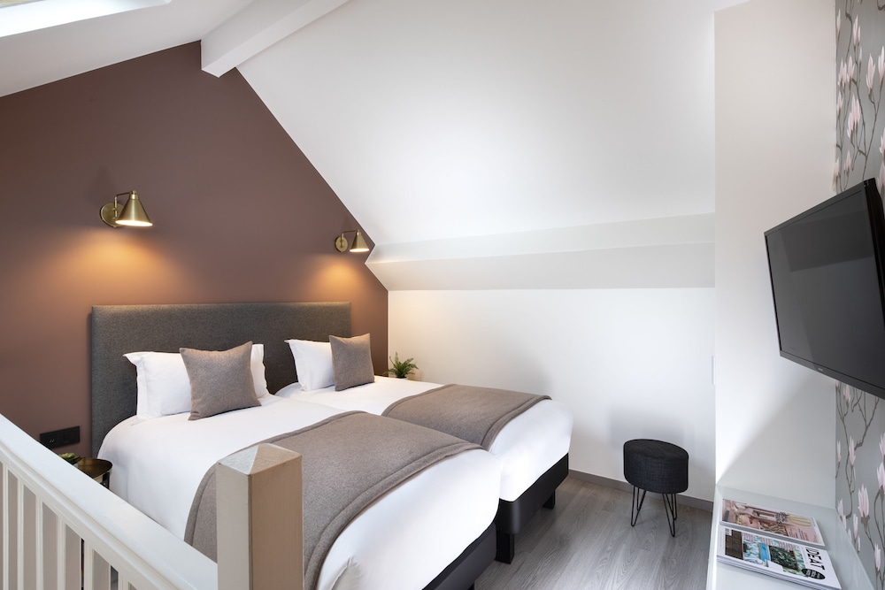 Hotel Brady – Gare de l’Est — Hotel rooms in Paris, Ile-de-France