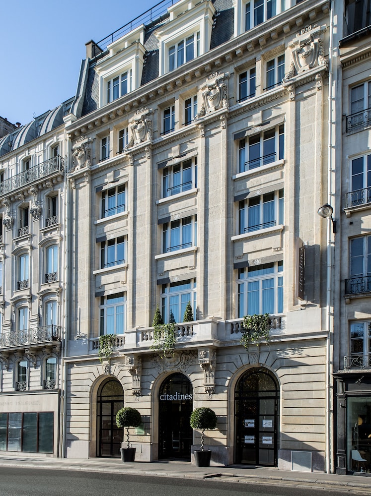 Citadines Saint-Germain-des-Prés Paris — Hotel building in Paris, Ile-de-France