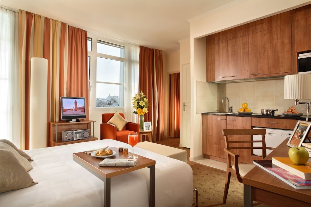 Citadines Saint-Germain-des-Prés Paris — Hotel rooms in Paris, Ile-de-France
