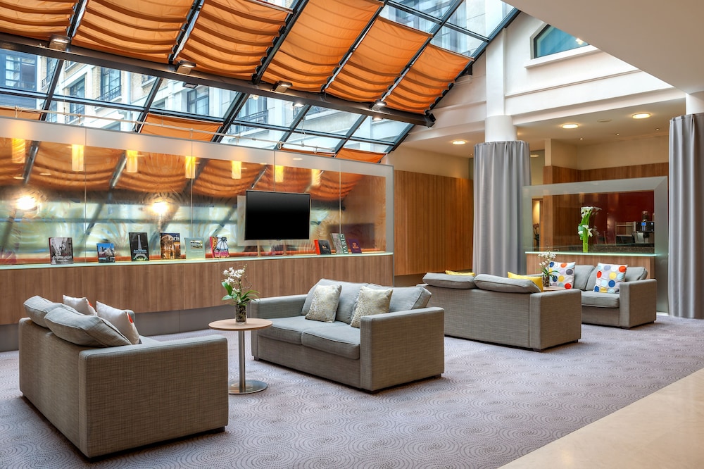 Citadines Saint-Germain-des-Prés Paris — Hotel building in Paris, Ile-de-France