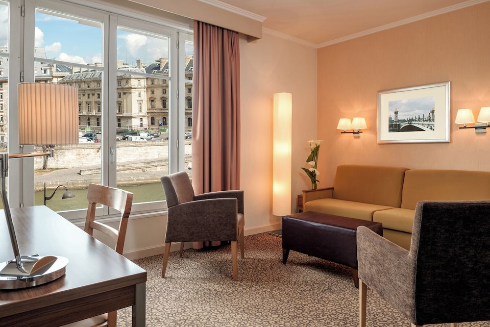 Citadines Saint-Germain-des-Prés Paris — Hotel rooms in Paris, Ile-de-France