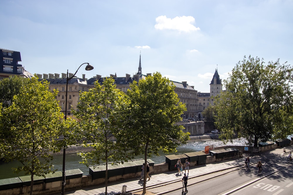 Citadines Saint-Germain-des-Prés Paris — Attractions in the area in Paris, Ile-de-France