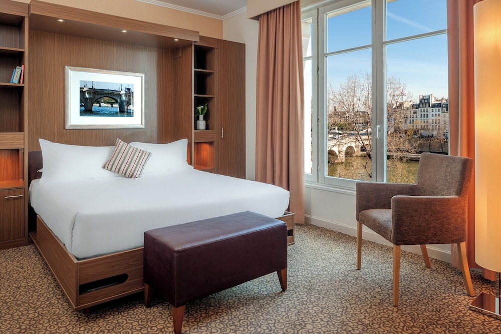 Citadines Saint-Germain-des-Prés Paris — Hotel rooms in Paris, Ile-de-France
