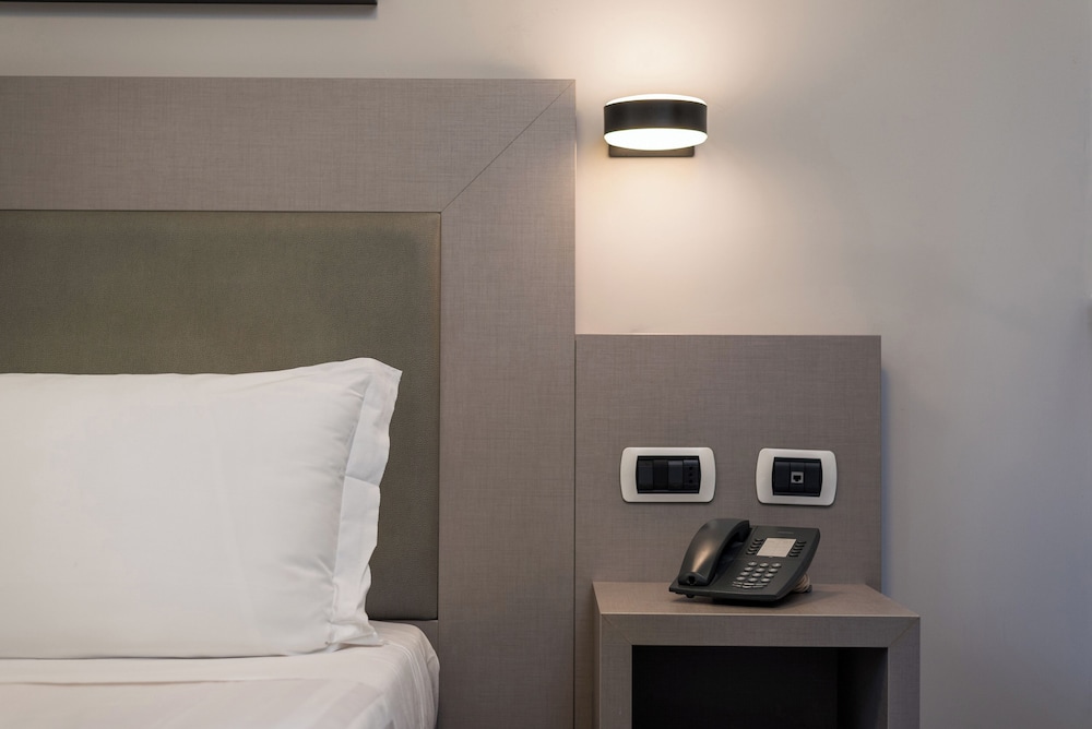 Noba Hotel e Residenze — Hotel rooms in Rome, Lazio