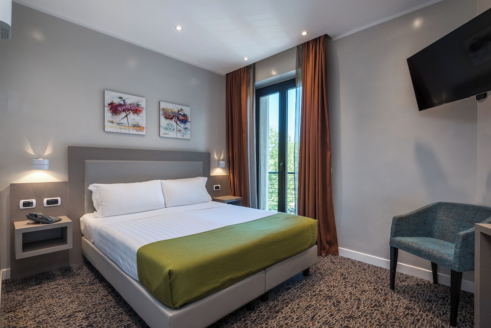 Noba Hotel e Residenze — Hotel rooms in Rome, Lazio