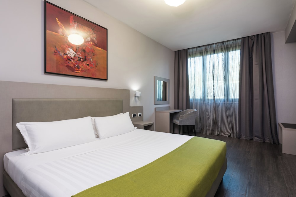 Noba Hotel e Residenze — Hotel rooms in Rome, Lazio