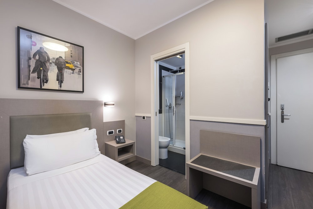 Noba Hotel e Residenze — Hotel rooms in Rome, Lazio