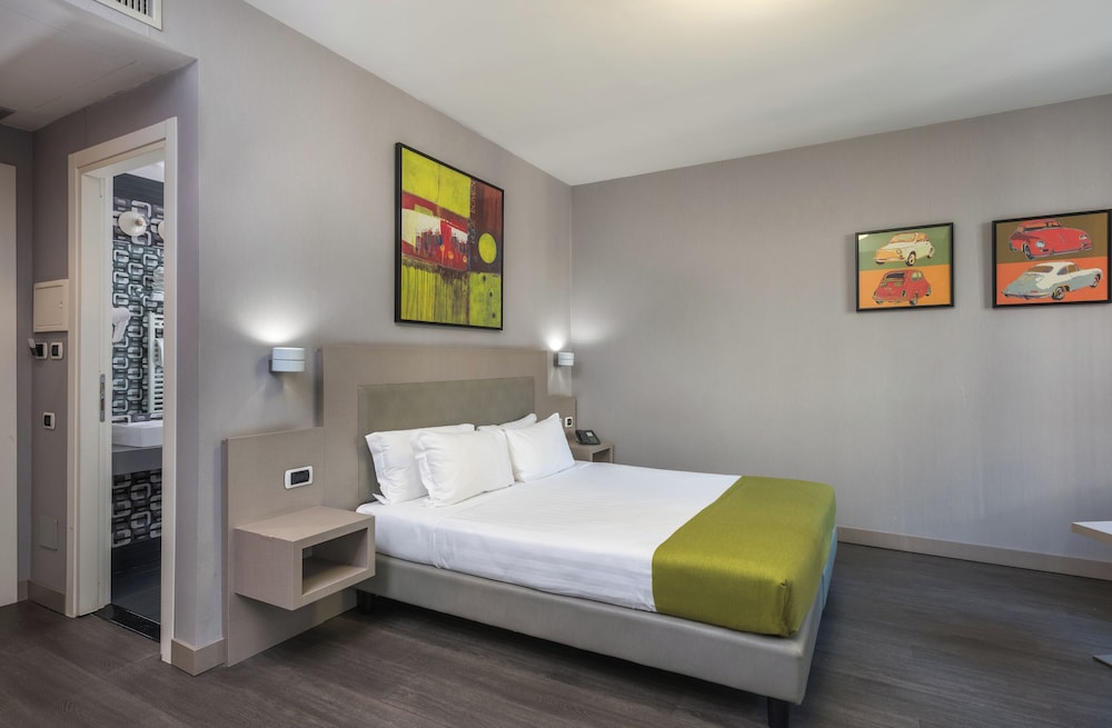 Noba Hotel e Residenze — Hotel rooms in Rome, Lazio