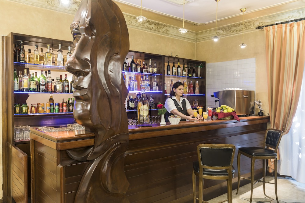 Hotel Villa Rosa — Restaurant & bars in Rome, Lazio