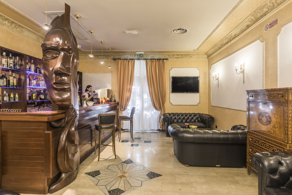 Hotel Villa Rosa — Restaurant & bars in Rome, Lazio