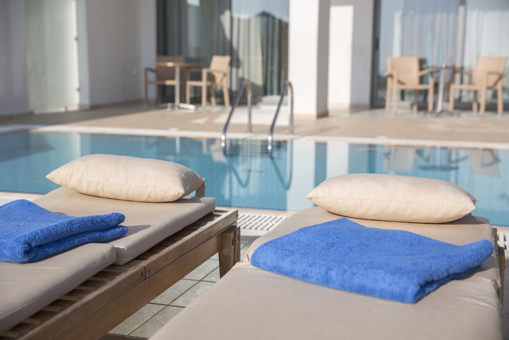 Asterias Beach Resort — Swimming pool in Kolymbia, South Aegean
