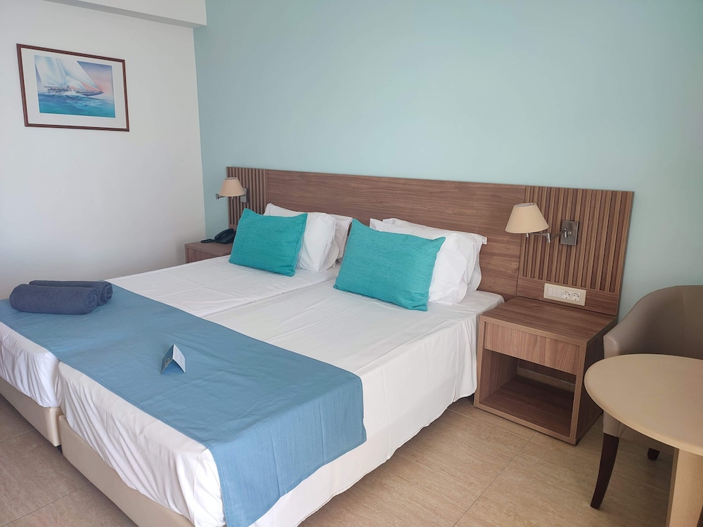 Asterias Beach Resort — Hotel rooms in Kolymbia, South Aegean