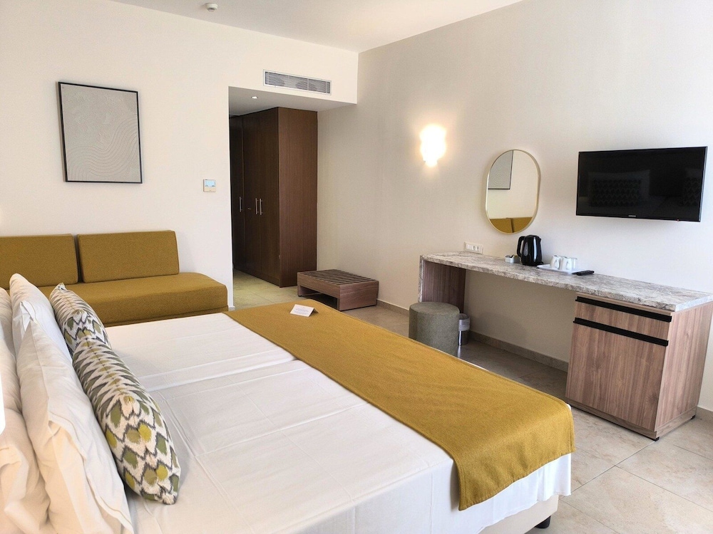 Asterias Beach Resort — Hotel rooms in Kolymbia, South Aegean