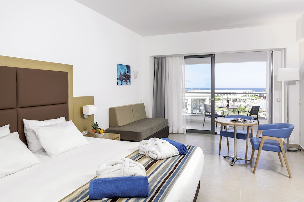 Asterias Beach Resort — Hotel rooms in Kolymbia, South Aegean