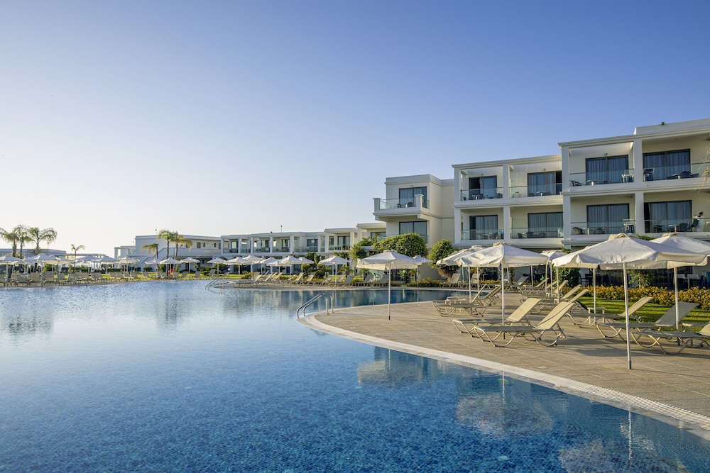 Asterias Beach Resort — Swimming pool in Kolymbia, South Aegean