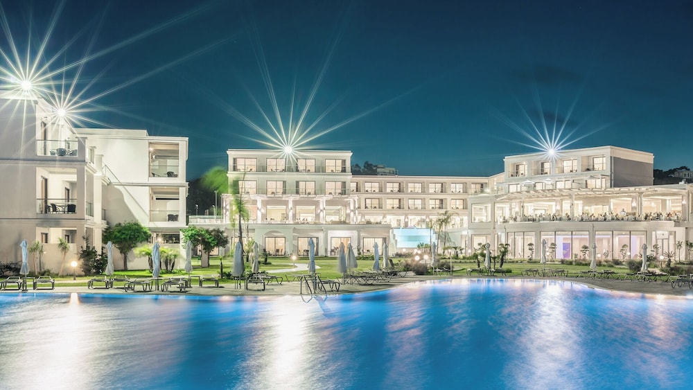 Asterias Beach Resort — Hotel building in Kolymbia, South Aegean