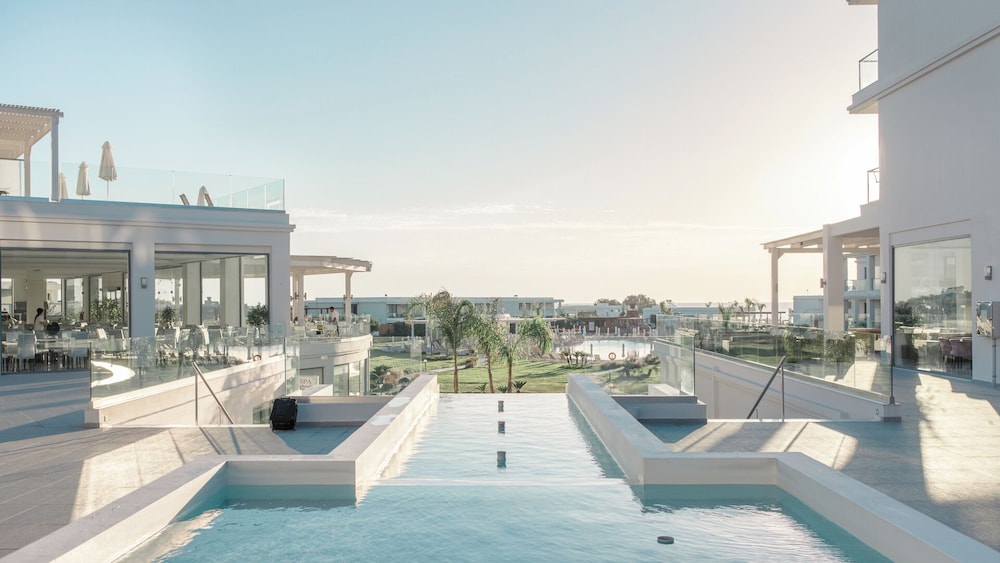 Asterias Beach Resort — Swimming pool in Kolymbia, South Aegean