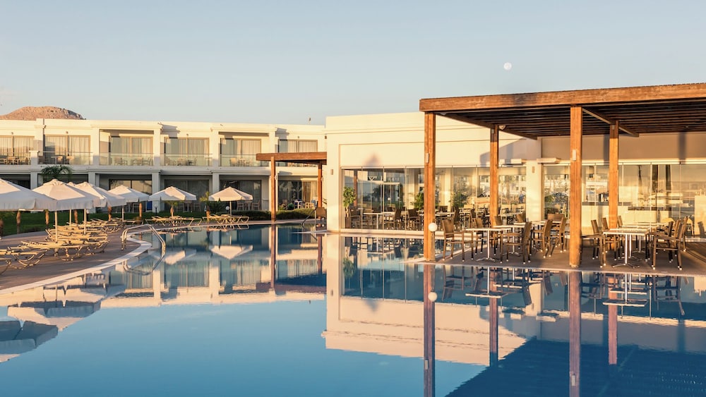Asterias Beach Resort — Swimming pool in Kolymbia, South Aegean