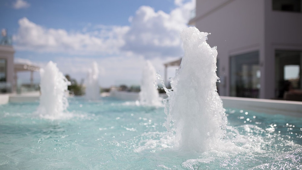 Asterias Beach Resort — Swimming pool in Kolymbia, South Aegean