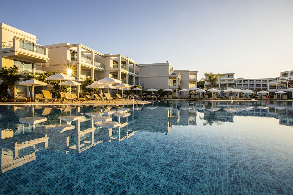 Asterias Beach Resort — Swimming pool in Kolymbia, South Aegean