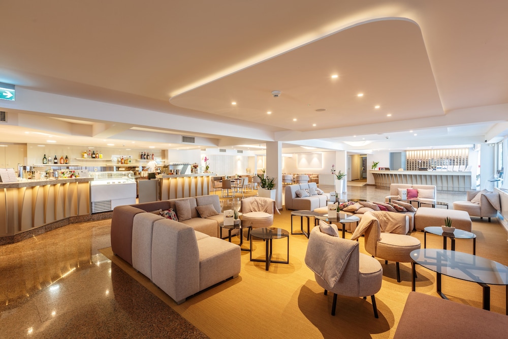 Hotel Zorna Plava Laguna — Restaurant & bars in Poreč, Istria