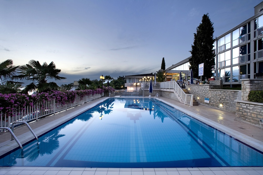 Hotel Zorna Plava Laguna — Swimming pool in Poreč, Istria