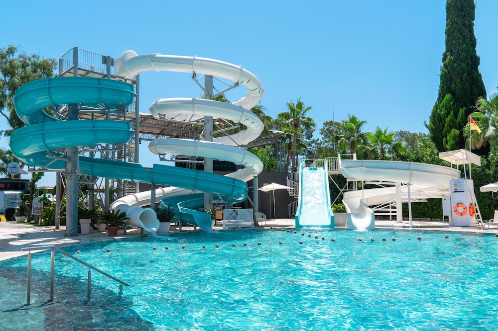 DoubleTree by Hilton Antalya-Kemer All-Inclusive Resort — Main photo in Kemer