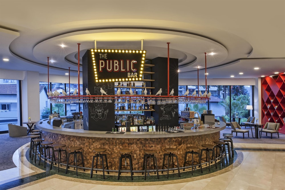 DoubleTree by Hilton Antalya-Kemer All-Inclusive Resort — Restaurant & bars in Kemer
