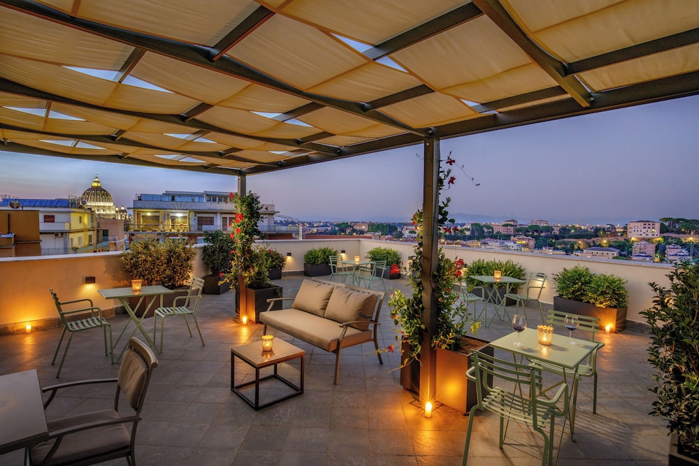 Hotel Alessandrino — Restaurant & bars in Rome, Lazio