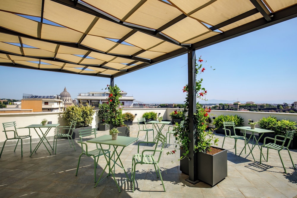Hotel Alessandrino — Restaurant & bars in Rome, Lazio