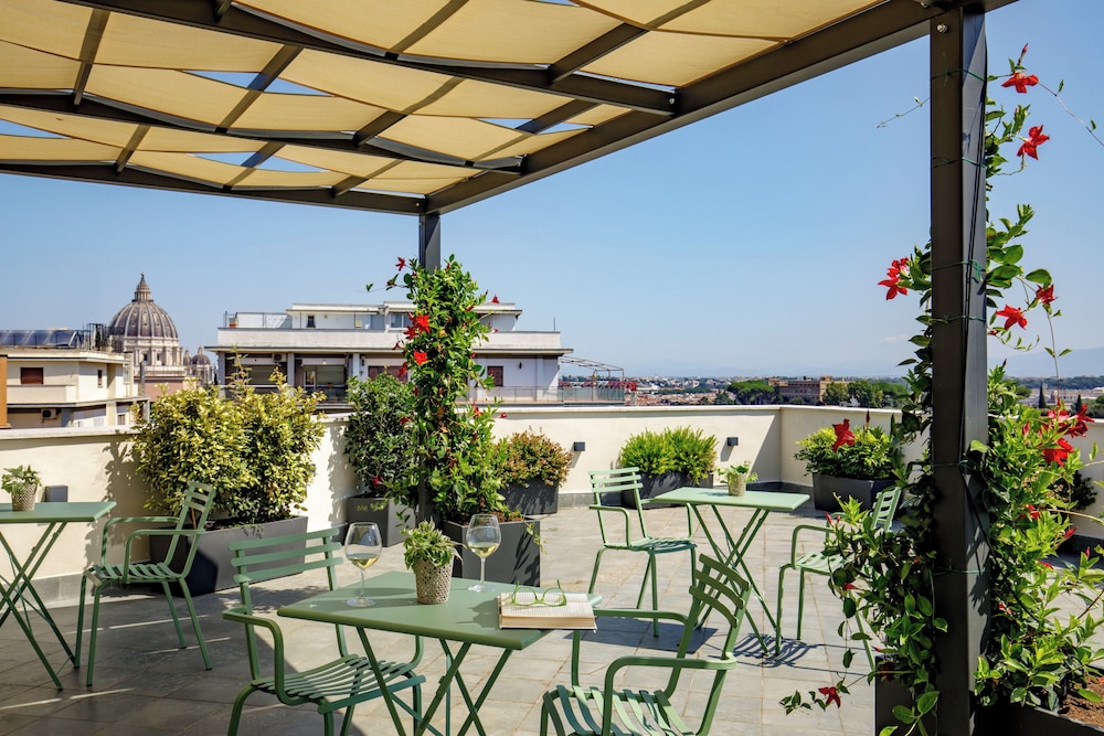 Hotel Alessandrino — Restaurant & bars in Rome, Lazio