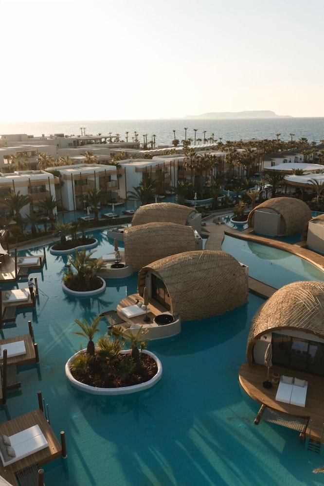 Stella Island Luxury Resort & Spa - Adults Only — Outdoor in Analipsi