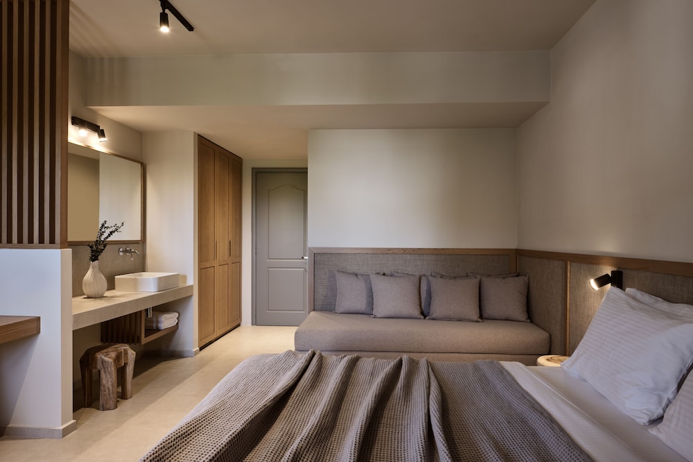 Alamis Hotel & Apartments — Hotel rooms in Tsilivi, Ionian Islands