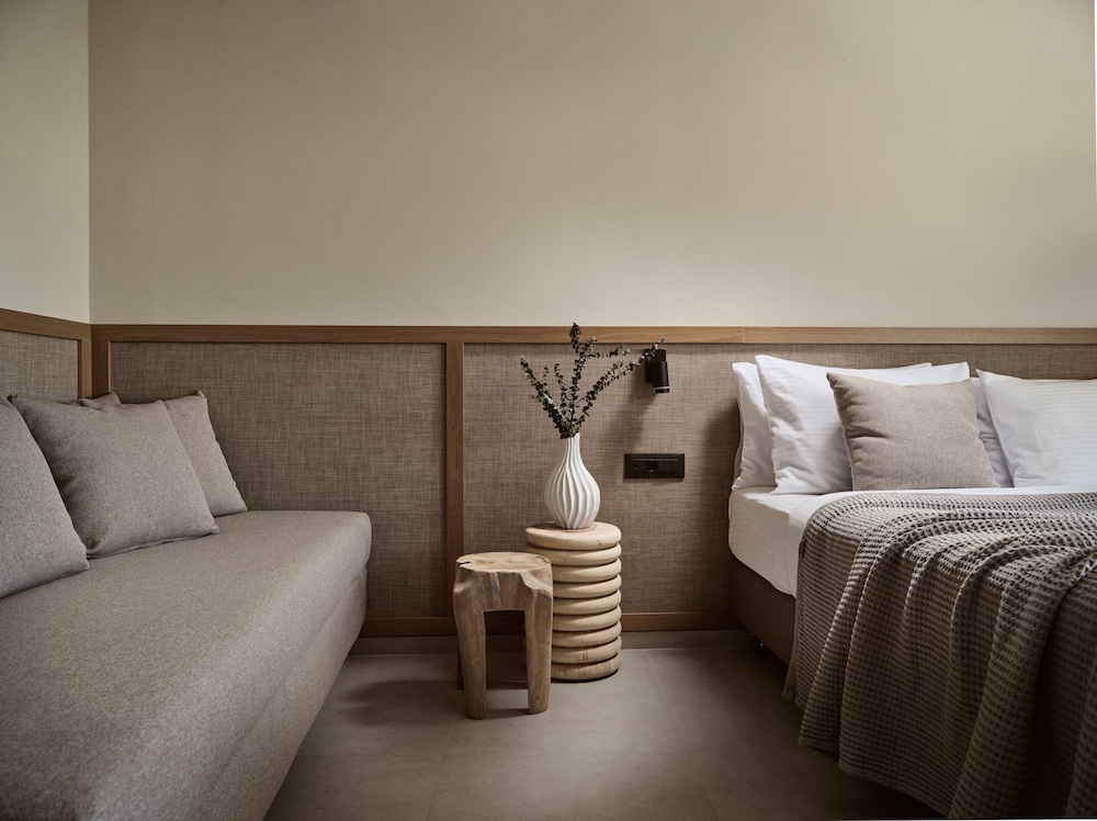 Alamis Hotel & Apartments — Hotel rooms in Tsilivi, Ionian Islands
