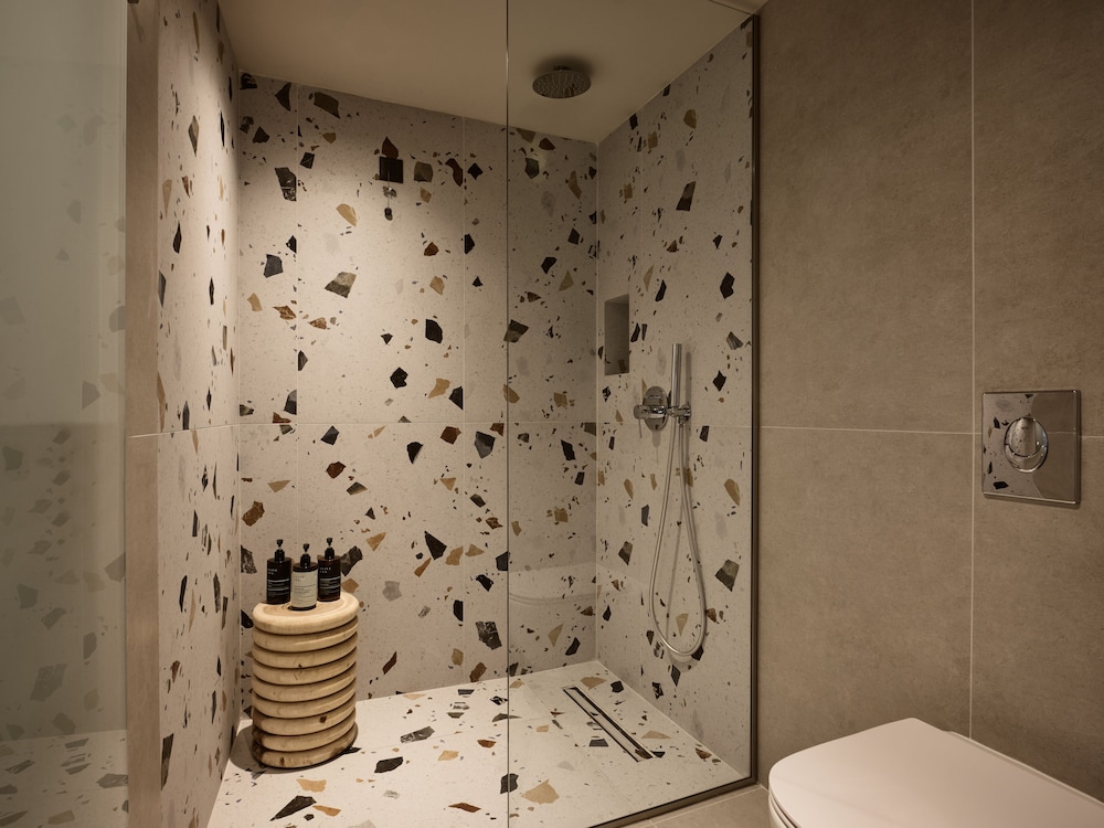 Alamis Hotel & Apartments — Hotel rooms in Tsilivi, Ionian Islands