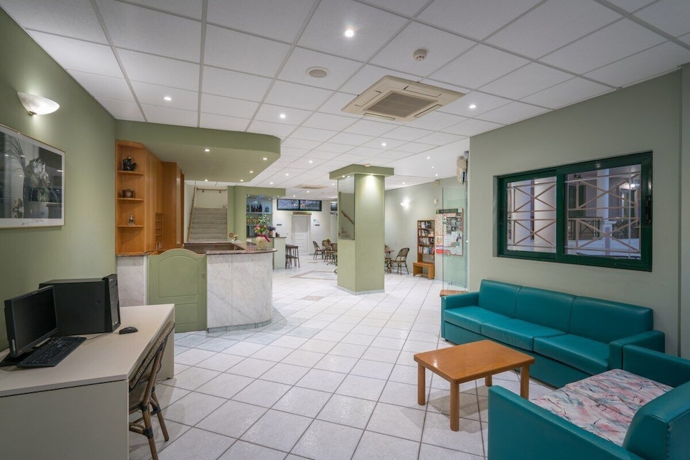 Alamis Hotel & Apartments — Hotel building in Tsilivi, Ionian Islands