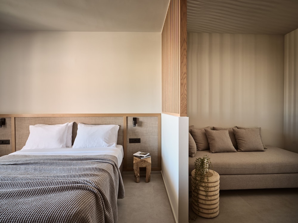 Alamis Hotel & Apartments — Hotel rooms in Tsilivi, Ionian Islands