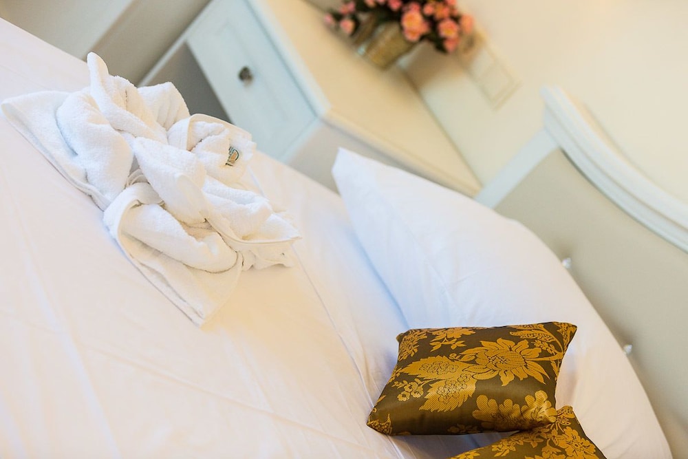 Polyxenia Suites — Hotel rooms in Rethymnon