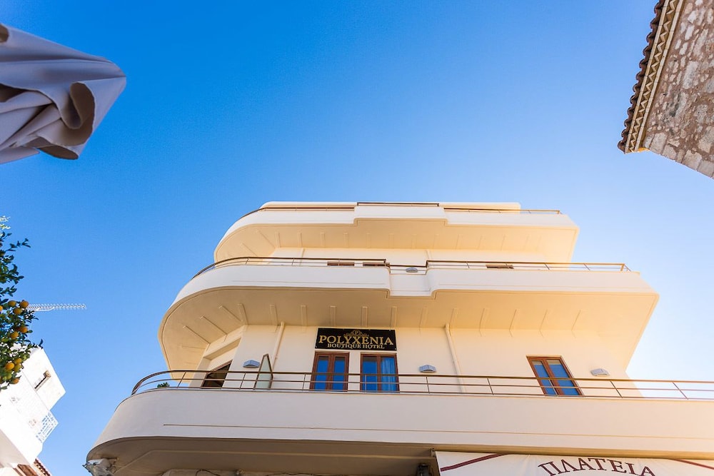 Polyxenia Suites — Hotel building in Rethymnon
