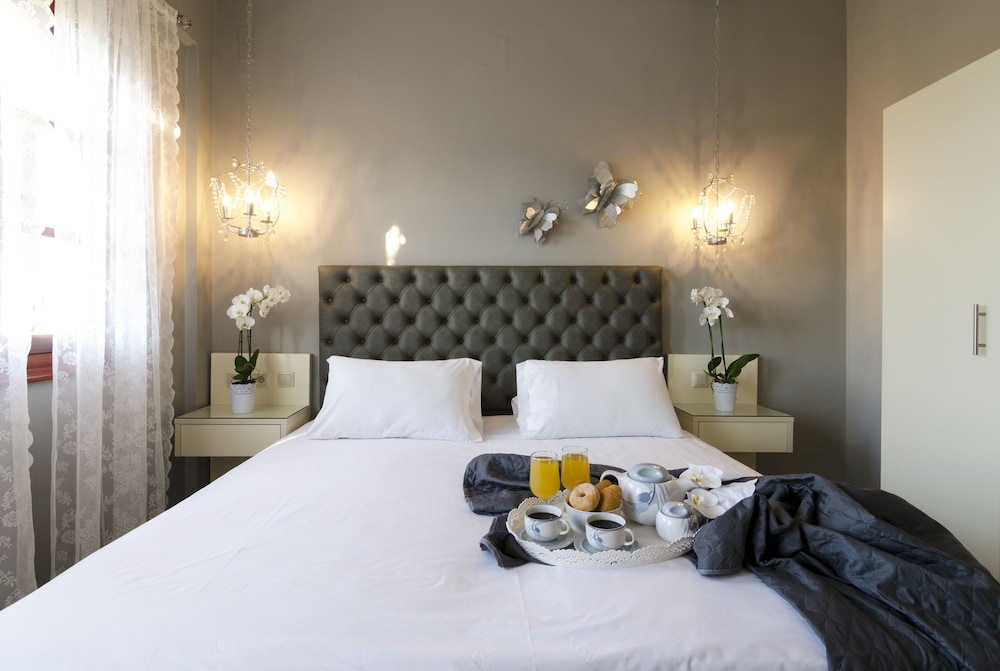 Stelios Gardens — Hotel rooms in Malia