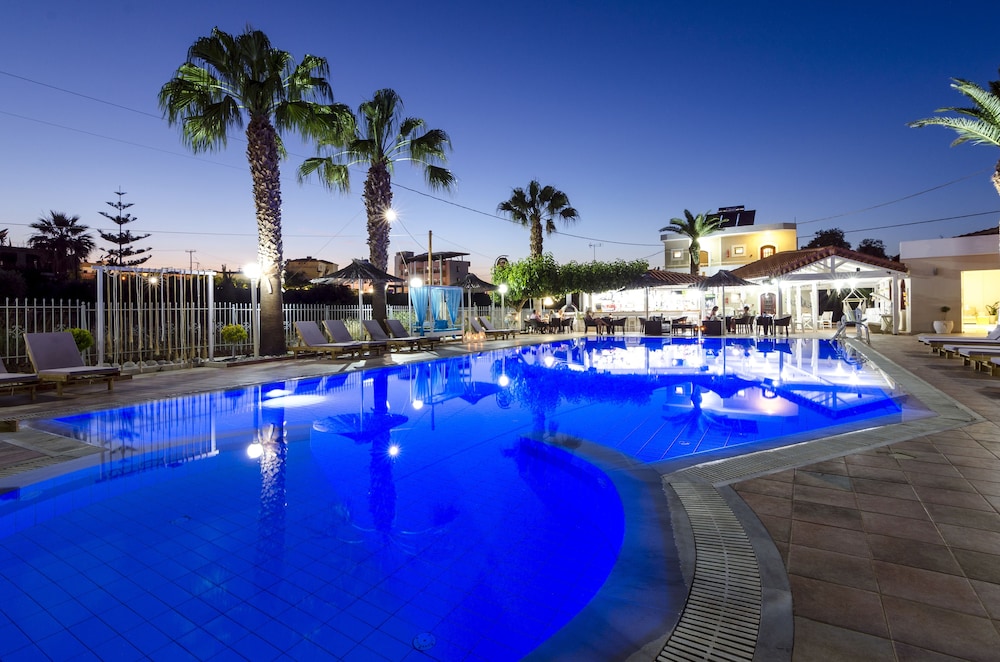 Stelios Gardens — Swimming pool in Malia