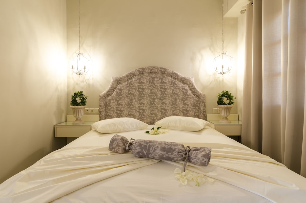 Stelios Gardens — Hotel rooms in Malia