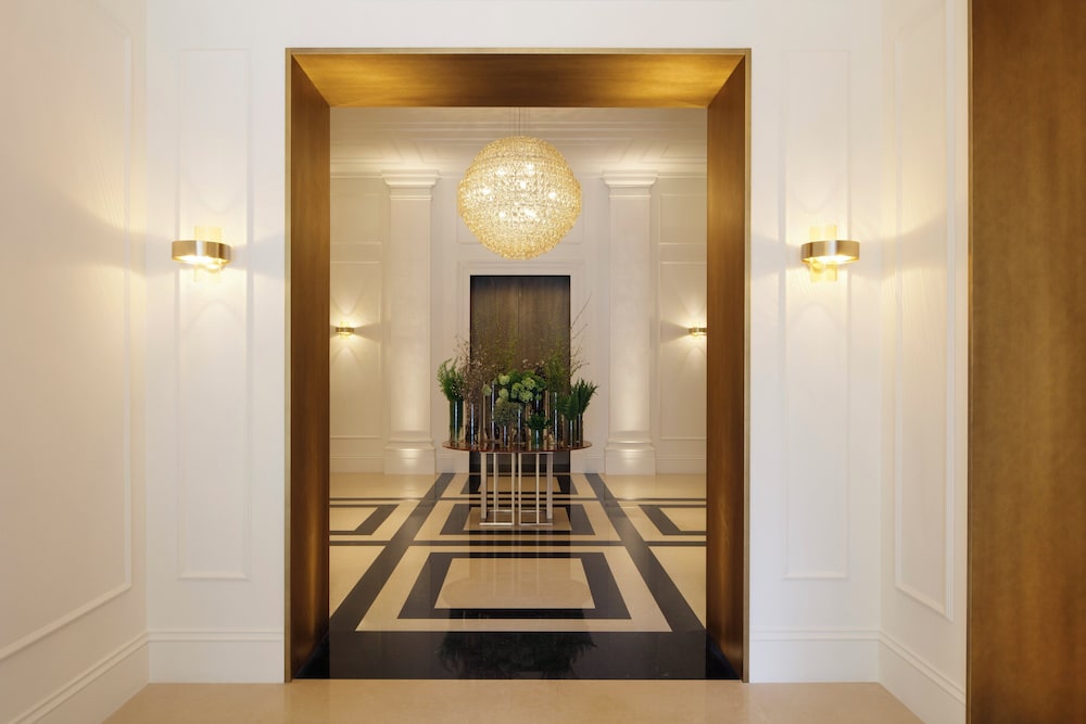 InterContinental Rome Ambasciatori Palace by IHG — Hotel building in Rome, Lazio