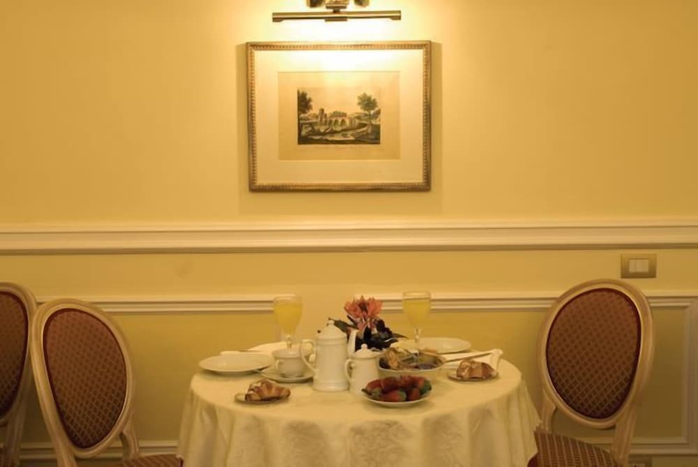 Antico Palazzo Rospigliosi — Restaurant & bars in Rome, Lazio